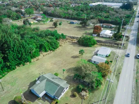 2840 41st Street Vero Beach FL 32967