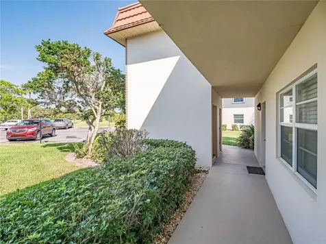 34 Vista Gardens Trail Vero Beach FL 32962