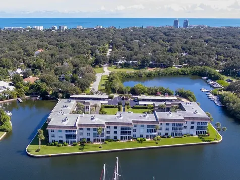 200 Greytwig Road Vero Beach FL 32963
