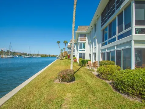 200 Greytwig Road Vero Beach FL 32963