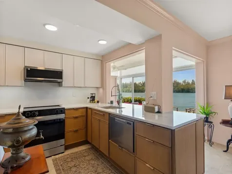 200 Greytwig Road Vero Beach FL 32963