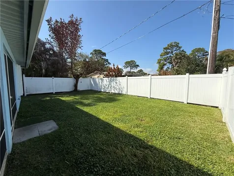 855 6th Avenue Vero Beach FL 32960