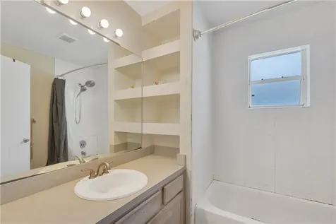 841 Tarpon Avenue Sebastian FL 32958
