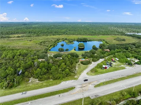 5051 Tozour Road Fort Pierce FL 34946