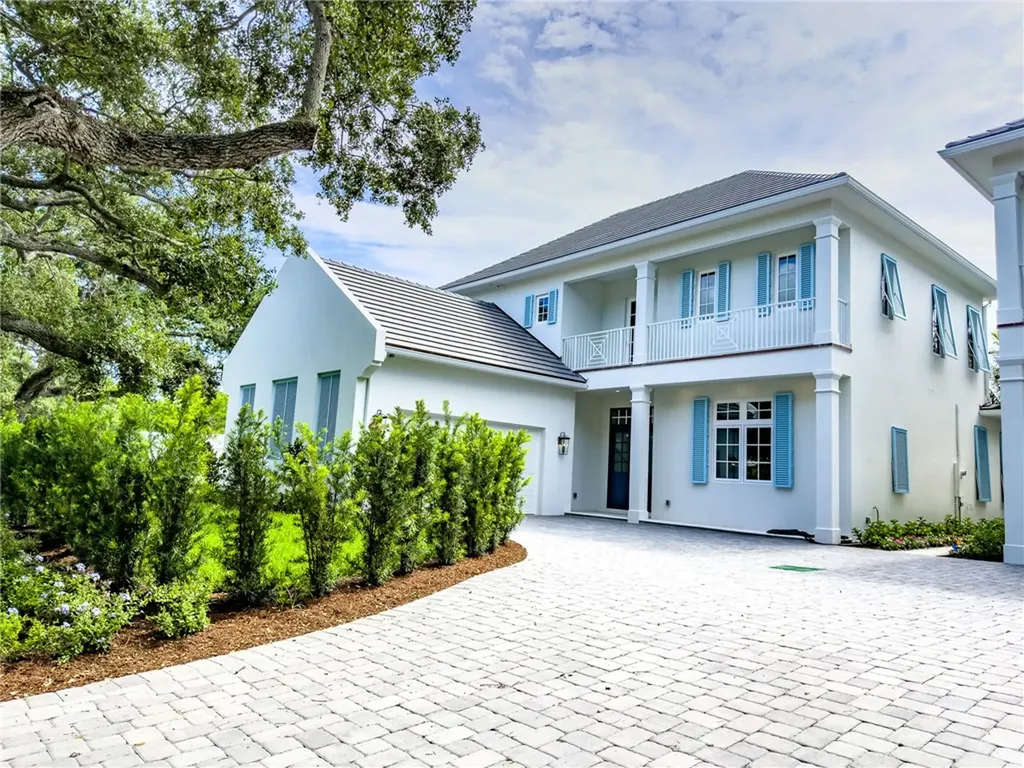 1650 Club Drive Vero Beach FL 32963