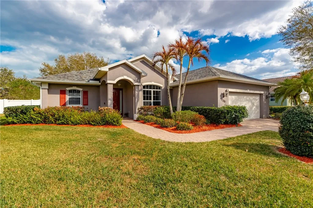 240 Champagne Court SW Vero Beach FL 32968