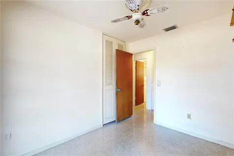 2233 2nd Street SW Vero Beach FL 32962