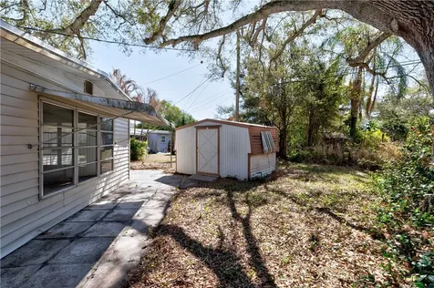 2233 2nd Street SW Vero Beach FL 32962