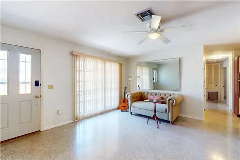2233 2nd Street SW Vero Beach FL 32962