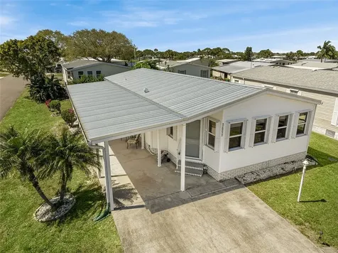7698 Fox Hunter Circle Micco FL 32976