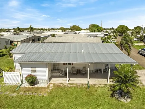 7698 Fox Hunter Circle Micco FL 32976