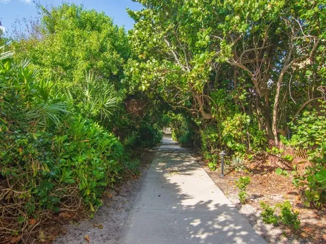 1529 Coral Oak Lane Vero Beach FL 32963