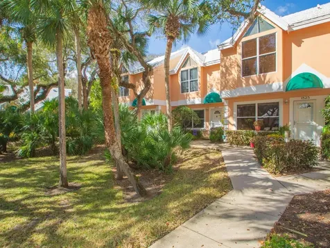 1529 Coral Oak Lane Vero Beach FL 32963