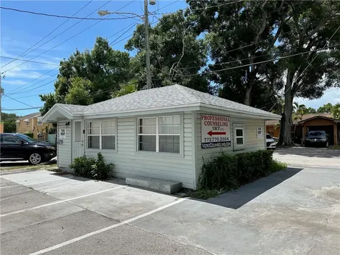 1925 20th Street Vero Beach FL 32960