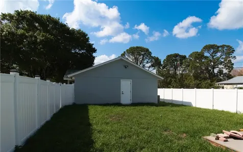 1495 SW 18th Avenue SW Vero Beach FL 32962