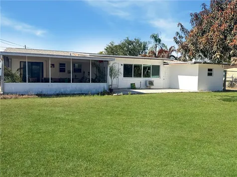 1612 S 28th Street Fort Pierce FL 34947