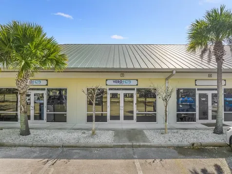 9015 Americana Road Vero Beach FL 32966