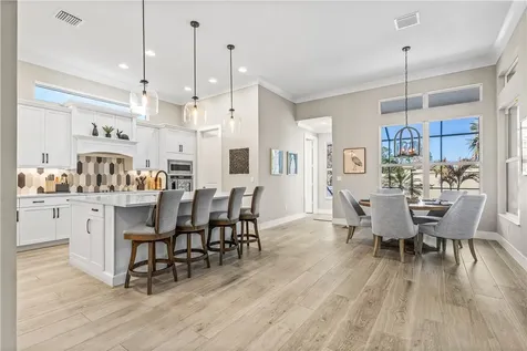5733 Bent Pine Square Vero Beach FL 32967