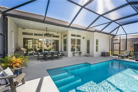 5733 Bent Pine Square Vero Beach FL 32967
