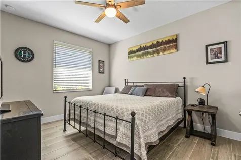5733 Bent Pine Square Vero Beach FL 32967