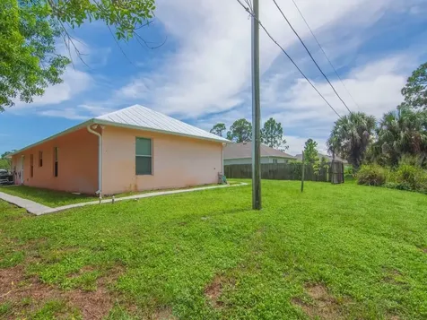1456 Schumann Drive Sebastian FL 32958