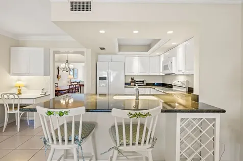2820 Cardinal Drive Vero Beach FL 32963