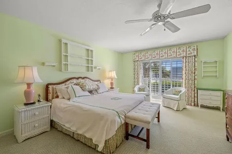2820 Cardinal Drive Vero Beach FL 32963