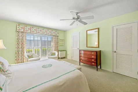 2820 Cardinal Drive Vero Beach FL 32963