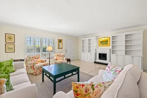 2820 Cardinal Drive Vero Beach FL 32963