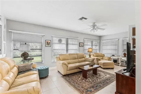 21 Forest Park Drive Vero Beach FL 32962