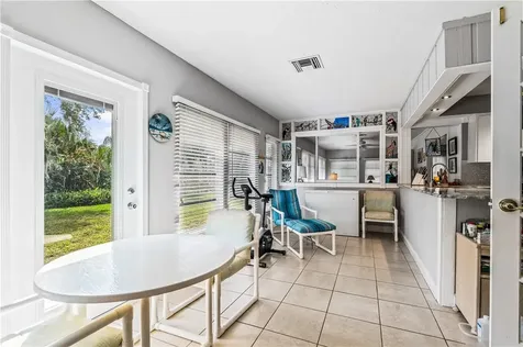 21 Forest Park Drive Vero Beach FL 32962