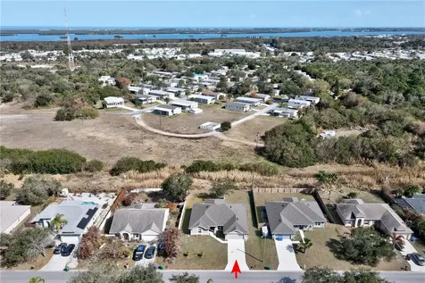 170 Spring Valley Avenue Sebastian FL 32958