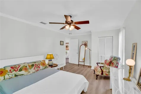 2746 1st Street Vero Beach FL 32968