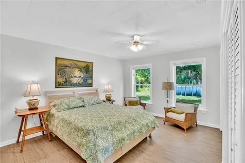 2746 1st Street Vero Beach FL 32968