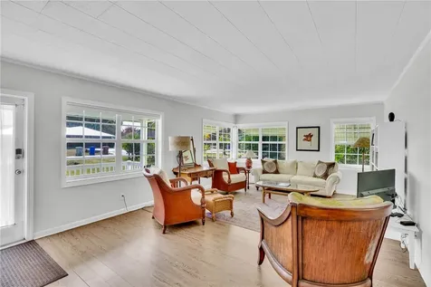 2746 1st Street Vero Beach FL 32968