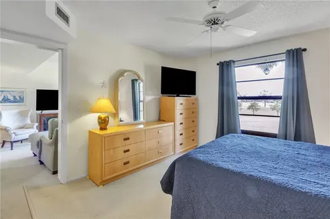 25 Plantation Drive Vero Beach FL 32966