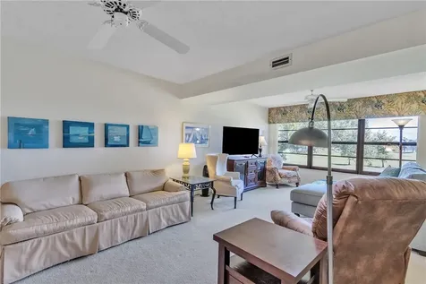 25 Plantation Drive Vero Beach FL 32966
