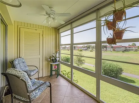 106 Spring Lake Court Vero Beach FL 32962