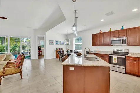 1850 Oak Grove Court Vero Beach FL 32966