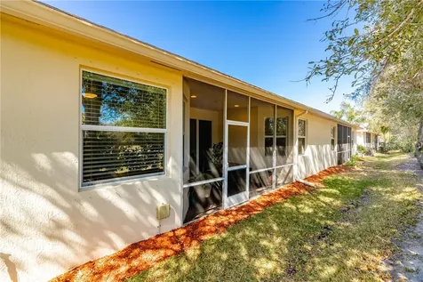 1850 Oak Grove Court Vero Beach FL 32966