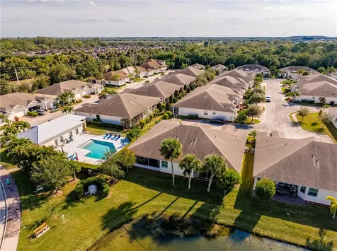 1850 Oak Grove Court Vero Beach FL 32966