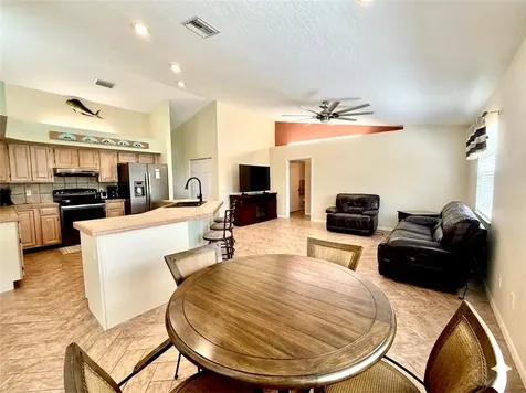 686 Caravan Terrace Sebastian FL 32958