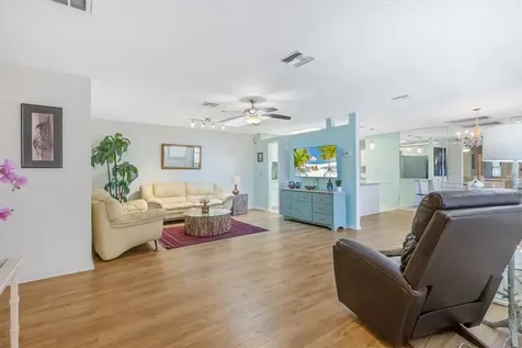 635 Centre Court SW Vero Beach FL 32962