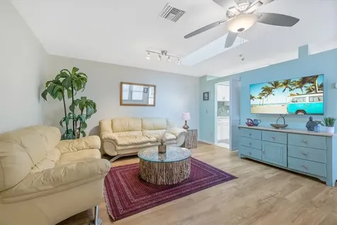 635 Centre Court SW Vero Beach FL 32962
