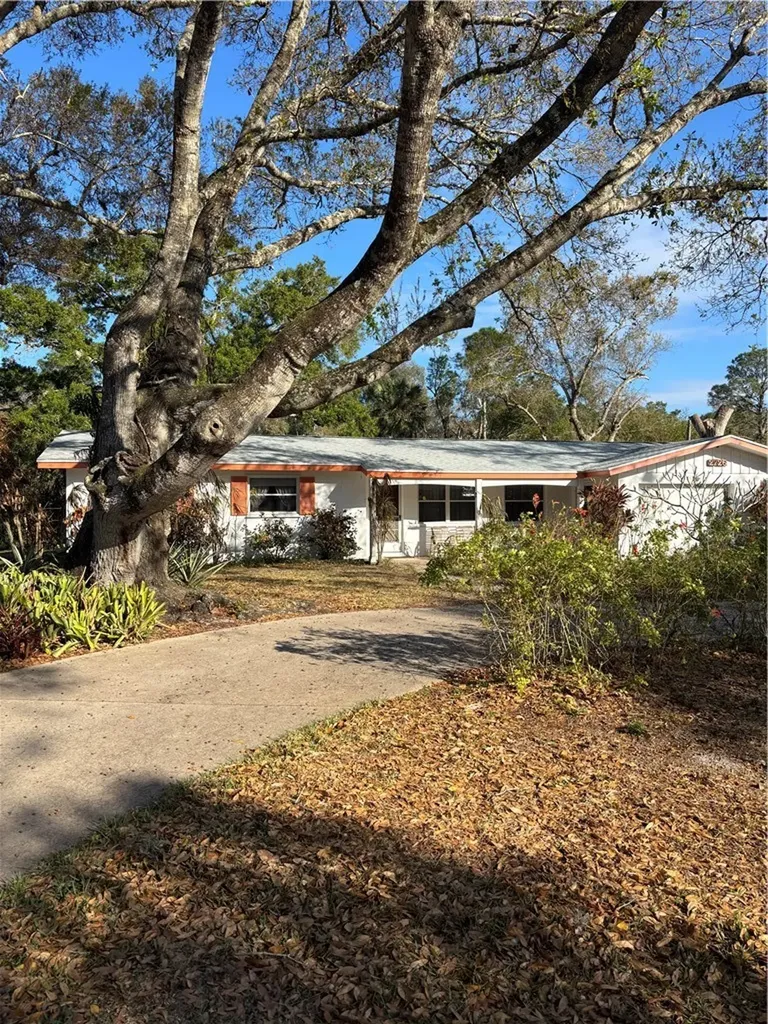 2726 49th Avenue Vero Beach FL 32966
