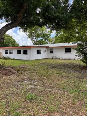 2726 49th Avenue Vero Beach FL 32966