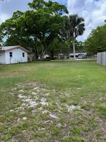 2726 49th Avenue Vero Beach FL 32966