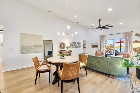 1744 Berkshire Circle SW Vero Beach FL 32968