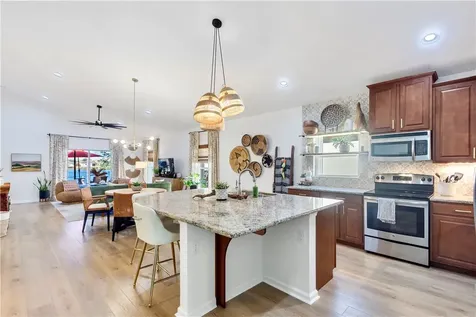 1744 Berkshire Circle SW Vero Beach FL 32968