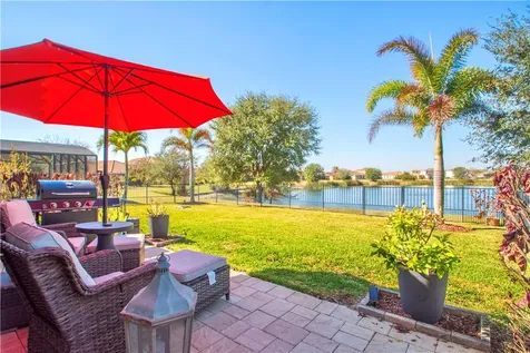 1744 Berkshire Circle SW Vero Beach FL 32968